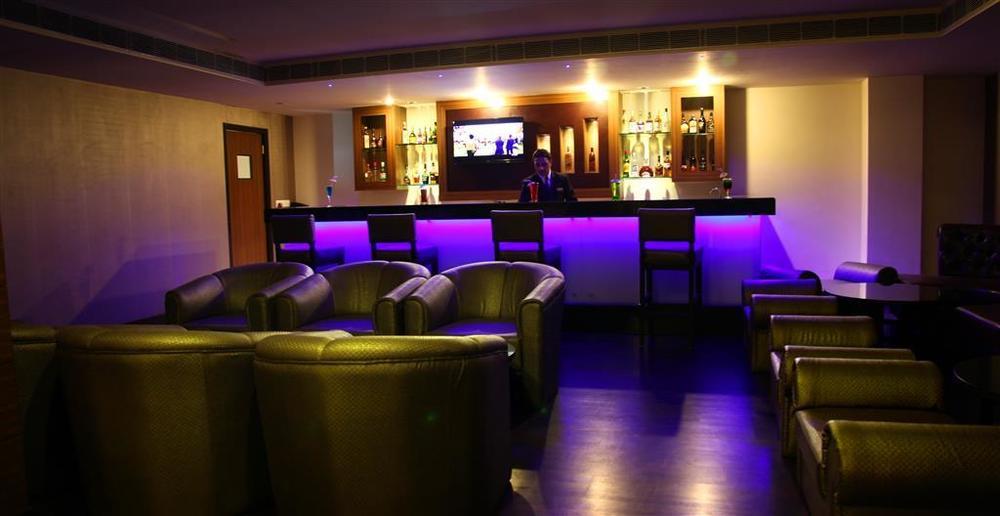 Continent Nakodar Hotel & Resorts Bagian luar foto