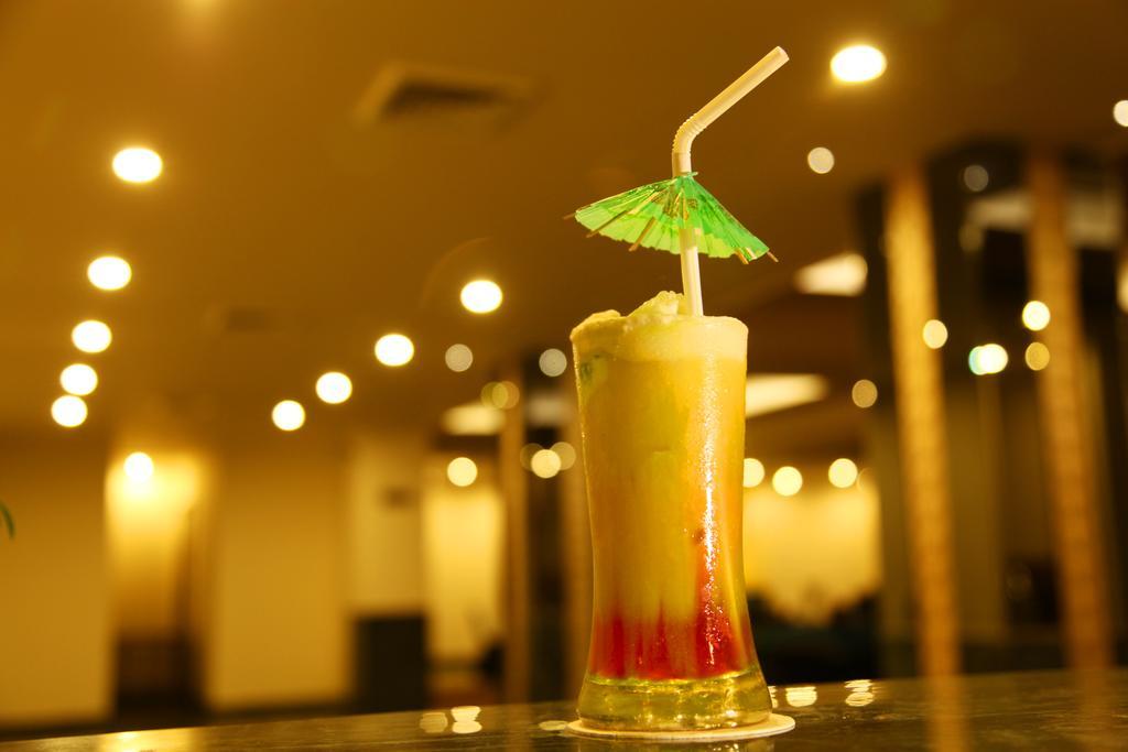 Continent Nakodar Hotel & Resorts Bagian luar foto