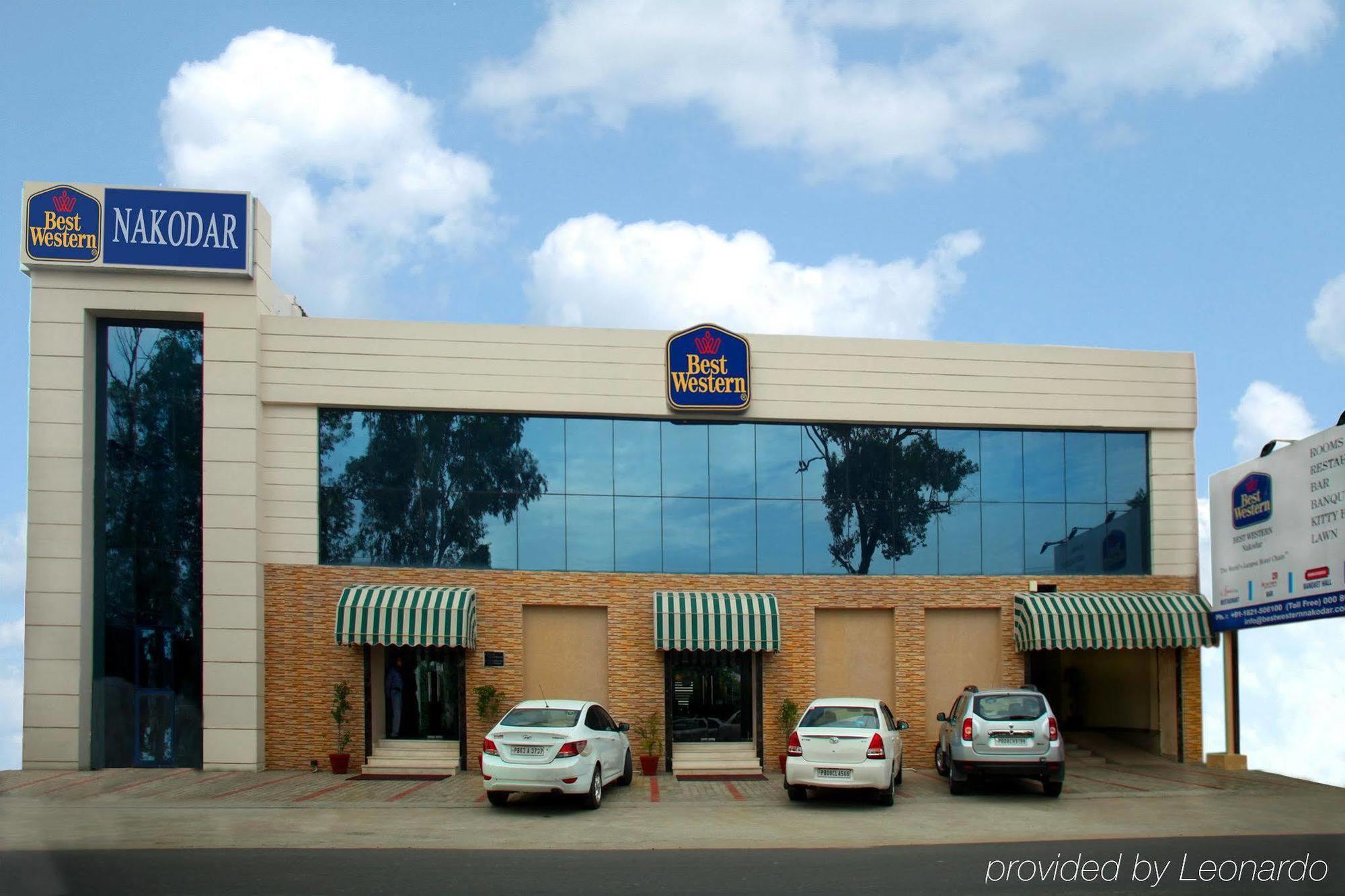 Continent Nakodar Hotel & Resorts Bagian luar foto